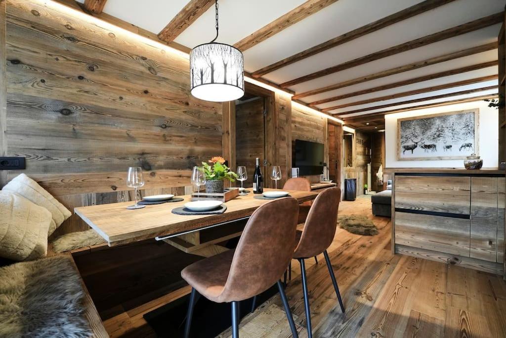 Alpine Suite - Cervinia ブレウイル・チェルヴィナイア エクステリア 写真
